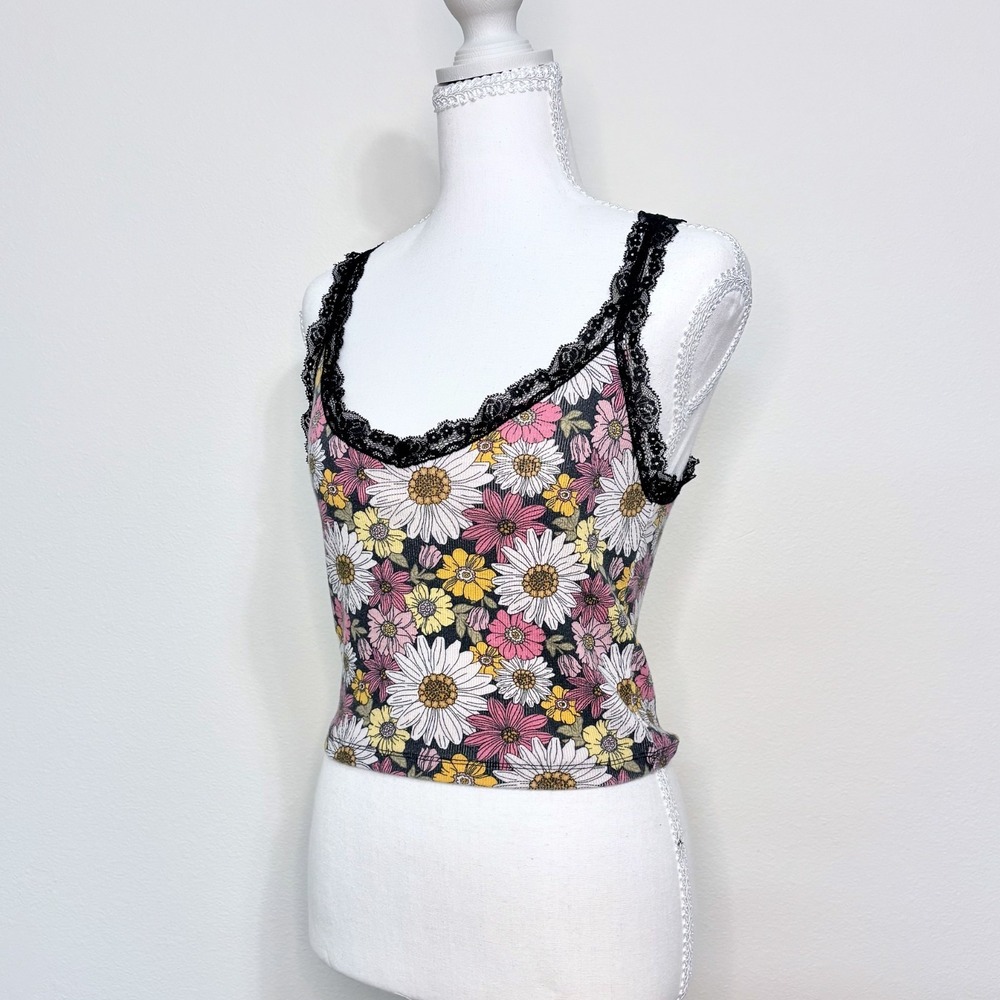 Floral Lace Trim Crop Cami Tank Top Black Forever 21 Women’s M